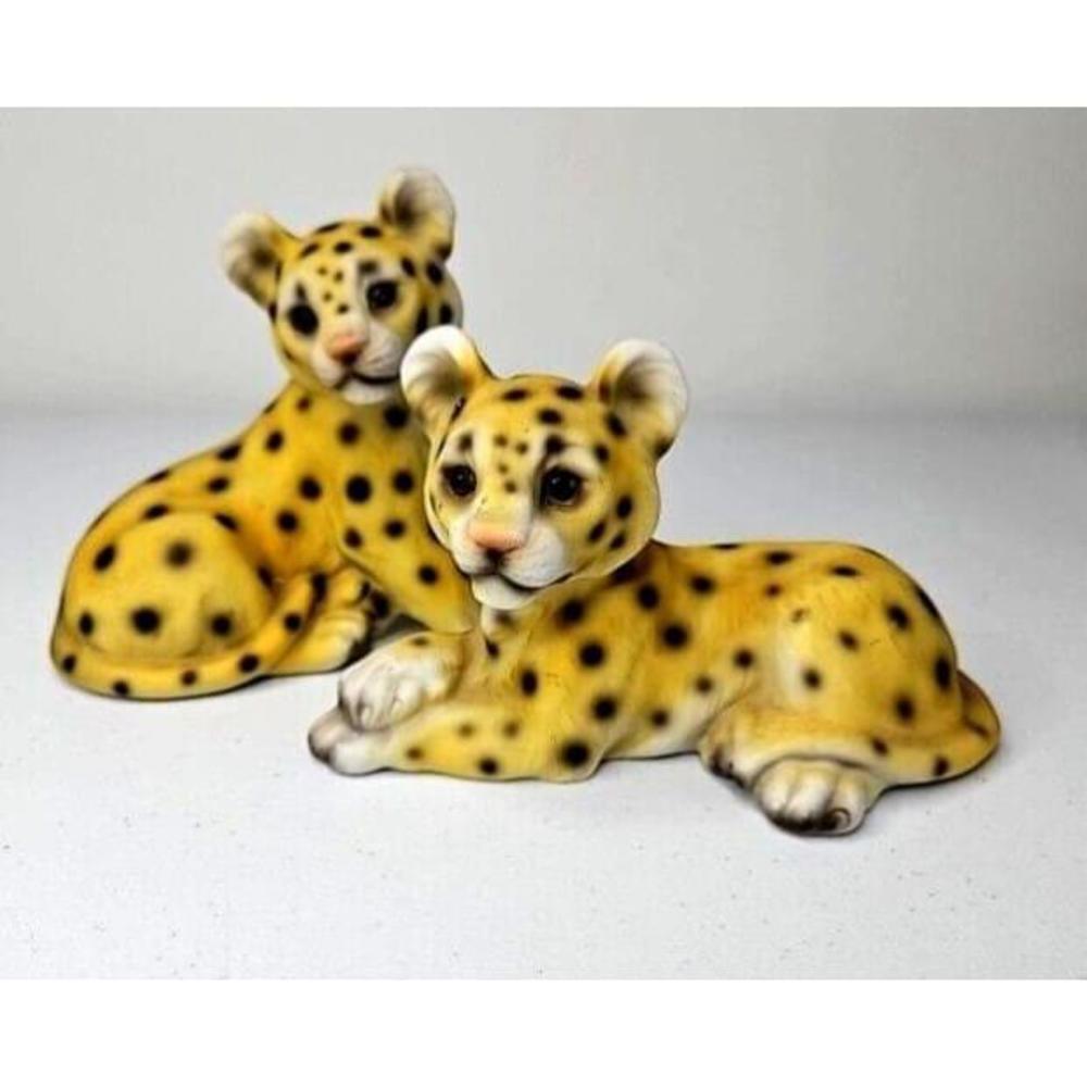 Vtg Ceramic Cheetah Baby Figurines Baby Babies Hand Painted